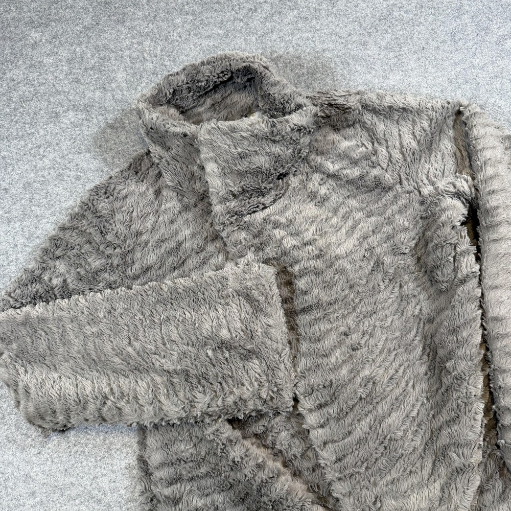 Patagonia Pelage Jacket Womens Large Gray Fuzzy Fleece Full Zip Lined Faux Fur